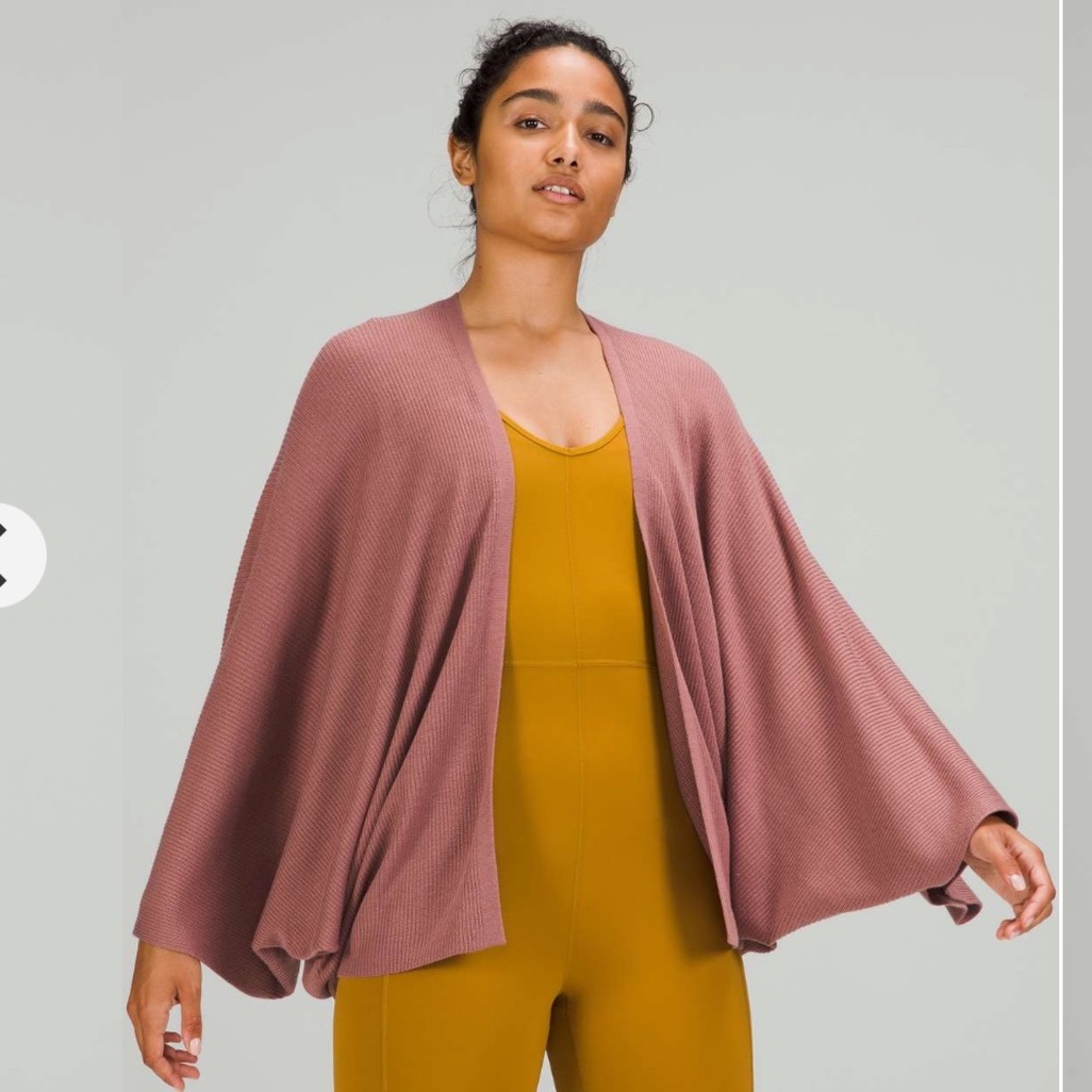 Lululemon Cashlu Knit soft Textured Wrap 
In Spiced Chai